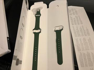 Nieuw donkergroen Apple Watch sport band beschikbaar voor biedingen