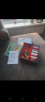 Monopoly Junior, Hobby en Vrije tijd, Gezelschapsspellen | Bordspellen, Drie of vier spelers, Ophalen of Verzenden, Gebruikt