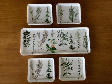 Set Mebel melamine trays met botanisch kruidenmotief beschikbaar voor biedingen
