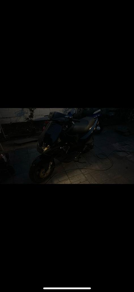 Gilera runner b klasse 50 cc, Fietsen en Brommers, Scooters | Piaggio, Ophalen of Verzenden