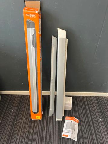 Nieuw KiddyGuard Avant Oprolbaar Traphekje beschikbaar voor biedingen