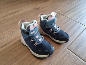 Bergschoenen maat 24 beschikbaar voor biedingen