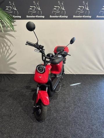 EVOMAXX E-TREND 1e EIGENAAR 25KM/H beschikbaar voor biedingen