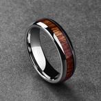 Wolfraam ring ingelegd met hout - Kian - Voor man of vrouw, Sieraden, Tassen en Uiterlijk, Ringen, Overige materialen, Bruin, Verzenden