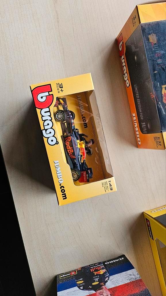 Max Verstappen Jumbo RB12 Burago, Hobby en Vrije tijd, Modelbouw | Auto's en Voertuigen, Auto, Groter dan 1:32, Overige merken
