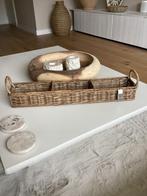 Riviera maison mand, Huis en Inrichting, Woonaccessoires | Schalen en Manden, Ophalen, Zo goed als nieuw, Rond, Riet