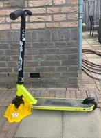 Stuntstep geel decathlon incl standaard/houder 5-10jaar, Fietsen en Brommers, Steps, Ophalen, Gebruikt, Overige typen, Oxelo