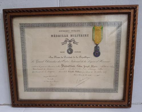 Eremedaille Medaille Militaire met certificaat 1889 1938, Verzamelen, Militaria | Algemeen, Landmacht, Lintje, Medaille of Wings