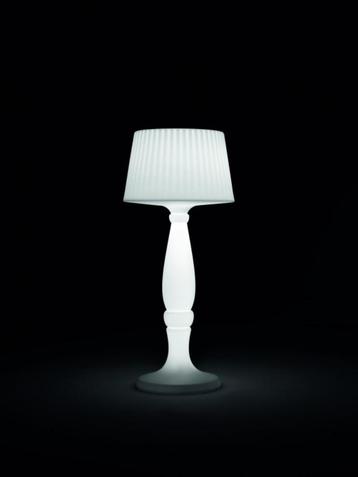 Myyour Agata staande designlamp beschikbaar voor biedingen