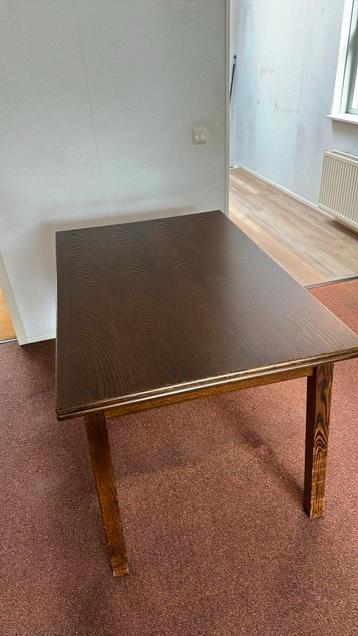 Eikenhouten tafel uitschuifbaar beschikbaar voor biedingen
