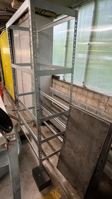 Metalen Stellingkast / Magazijnkast - Stevig en Praktisch beschikbaar voor biedingen
