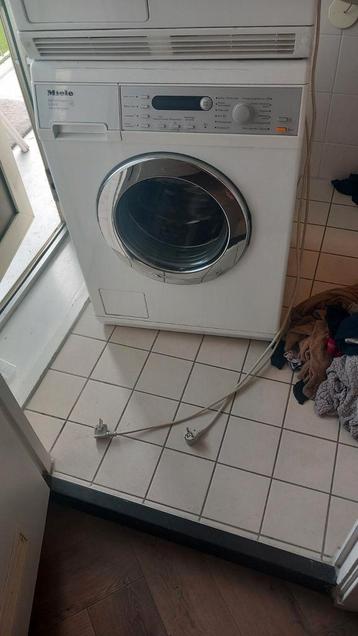 Miele was machine is kapot gratis op the halen beschikbaar voor biedingen