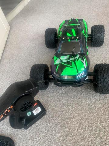 Zgan grote rc car beschikbaar voor biedingen
