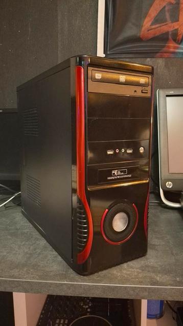 Windows xp vintage pc  beschikbaar voor biedingen