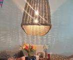 Vintage rotan hanglamp met 2 fittingen E27, Huis en Inrichting, Lampen | Hanglampen, Gebruikt, Ophalen