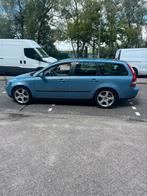 Volvo V50 2.4 140PK Kinetic 2004 Blauw, Auto's, 74 €/maand, 700 kg, Blauw, Stationwagon