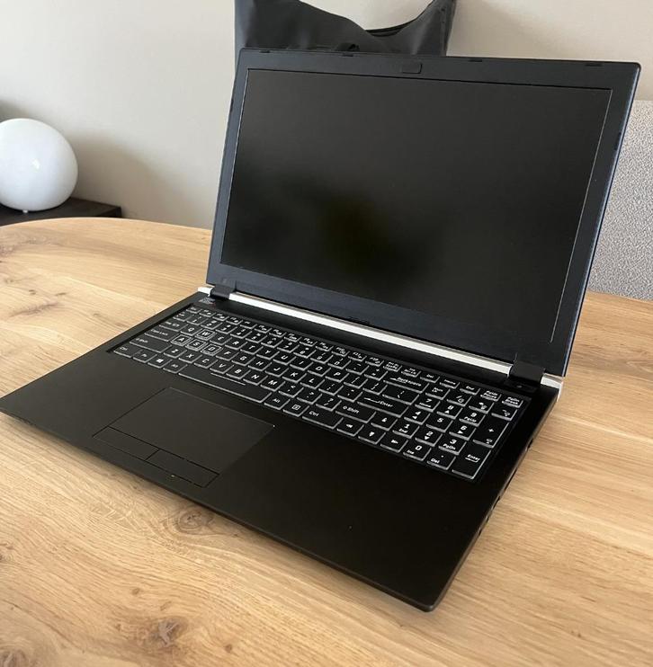 BTO Laptop, 15.6 Inch UHD 4K, NVIDIA Quadro P3200, 1TBSSD, Computers en Software, Windows Laptops, Gebruikt, 15 inch, SSD, 2 tot 3 Ghz