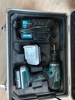 Makita Boormachine met Accu's en Accessoires, Doe-het-zelf en Verbouw, Gereedschap | Boormachines, Gebruikt, Variabele snelheid