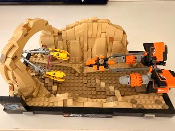 LEGO 75380 Star Wars Mos Espa Podrace Diorama beschikbaar voor biedingen