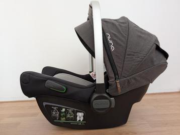 Nuna Pipa Next i-Size autostoel + isofix base NIEUWSTAAT beschikbaar voor biedingen
