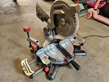Metabo KS216 Afkortzaag Lasercut beschikbaar voor biedingen