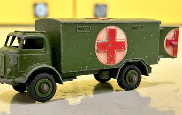 Dinky Toy Ambulance Militaire 1/43 beschikbaar voor biedingen