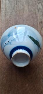 Decoratieve Chineese kom met Blauwe Accenten en vissen., Huis en Inrichting, Ophalen of Verzenden, Zo goed als nieuw, Kom(men)