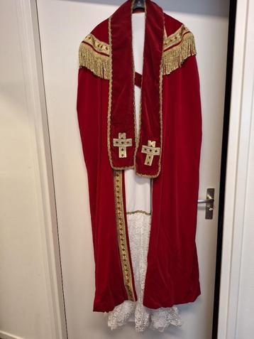 Sint en Piet pakken beschikbaar voor biedingen