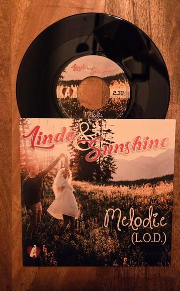 Linda & Sunshine - Melodie L.O.D. (B kant Teenie) beschikbaar voor biedingen
