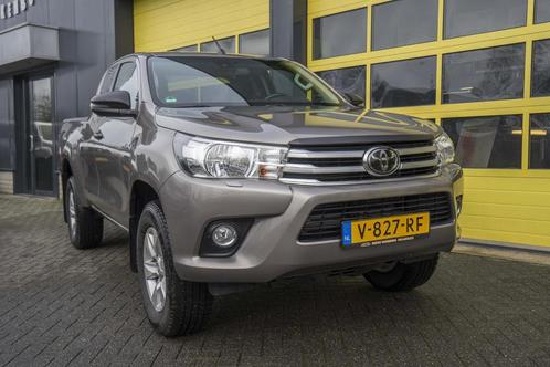 Toyota HiLux 2.4 D-4D-F Xtra Cab Professional Navi, Auto's, Toyota, Bedrijf, Te koop, Hilux, 4x4, ABS, Achteruitrijcamera, Airbags