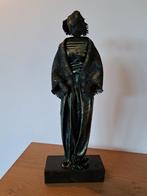 Prachtig beeld van een vrouw, hoogte 44 cm, Antiek en Kunst, Kunst | Beelden en Houtsnijwerken, Ophalen of Verzenden