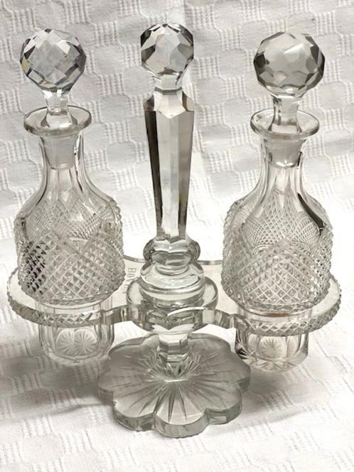 OLIE/AZIJNSTEL; 2 KRISTALLEN DIAMANTGESLEPEN KARAFJES/HOUDER, Antiek en Kunst, Antiek | Glas en Kristal, Verzenden