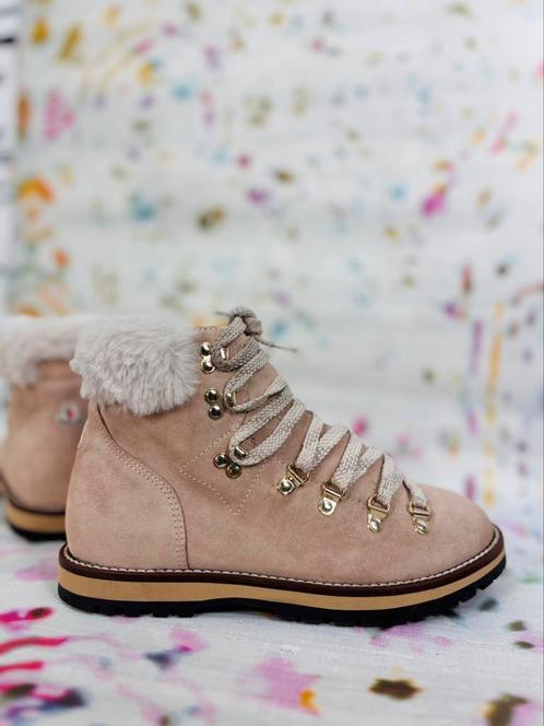 Moncler meisjes enkellaarzen boots maat 33-34 (522 euro), Kinderen en Baby's, Kinderkleding | Schoenen en Sokken, Zo goed als nieuw
