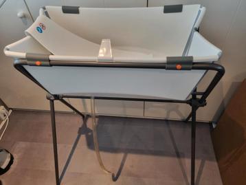 Complete Stokke Flexi bad met newborn support en standaard beschikbaar voor biedingen
