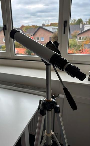 Leuke Telescoop / Sterrekijker op statief beschikbaar voor biedingen