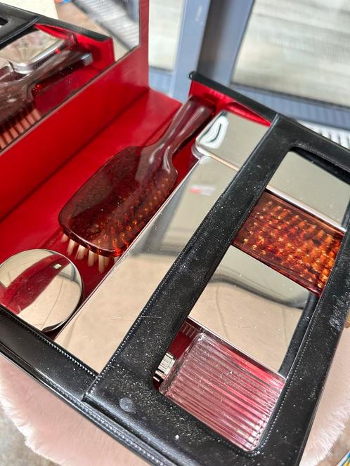 Vintage Beautycase met Originele Inhoud '50/'60s Toilettasje, Antiek en Kunst, Antiek | Overige Antiek, Ophalen of Verzenden
