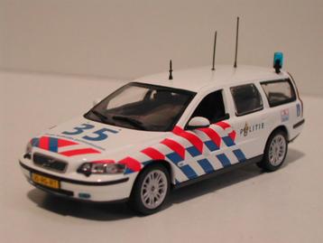 Volvo. V70. KLPD. Nederlandse. Politie Minichamps 1:43 NIEUW beschikbaar voor biedingen