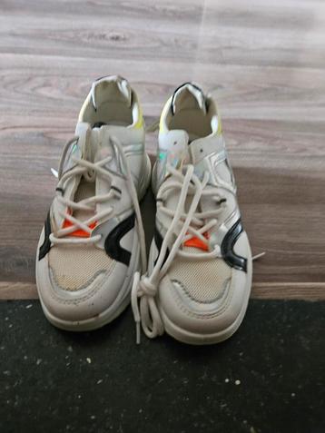 Kinder Sportschoenen - Maat Onbekend beschikbaar voor biedingen