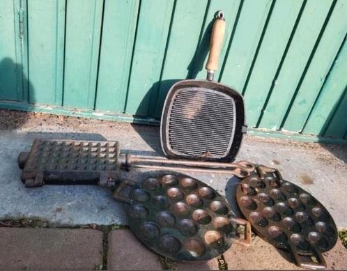 Gietijzeren poffertjespan,wafelijzer grilpan, Antiek en Kunst, Antiek | Keukenbenodigdheden, Ophalen of Verzenden