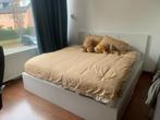 Twee persoons bed, Huis en Inrichting, Slaapkamer | Bedden, 180 cm, 210 cm, Wit, Zo goed als nieuw