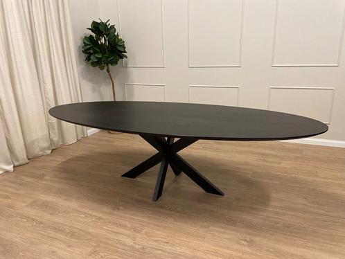 Tafel ovaal 280x120 deep black | Table du Sud Tweedekans, Huis en Inrichting, Tafels | Eettafels, Zo goed als nieuw, 200 cm of meer