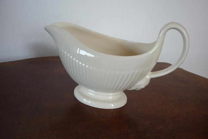 Wedgwood Edme 3 modellen jus/sauskommen los te koop., Huis en Inrichting, Keuken | Servies, Zo goed als nieuw, Kom(men), Wedgwood