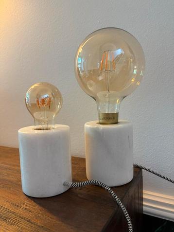 2 x marmer tafellamp / lampvoet beschikbaar voor biedingen