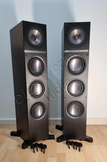KEF Q500 in de elegante kleur Black ash beschikbaar voor biedingen