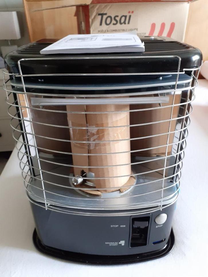 Tosai 233 peteroleum kachel 2.2 Kw  nieuw in dooes, Huis en Inrichting, Kachels, Nieuw, Houtkachel, Hout, Ophalen of Verzenden