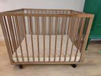 Box met wieltjes 80x100cm , verstelbaar, met matras en kleed, Kinderen en Baby's, Ophalen, Zo goed als nieuw, In hoogte verstelbaar