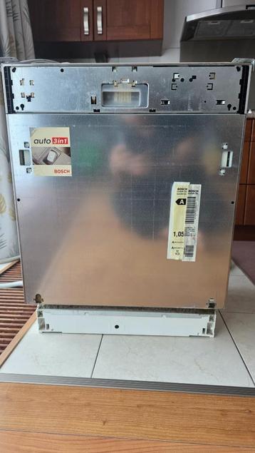 Bosch auto 3in1 SGV45M13EU/40 Fully Integrated Dishwasher beschikbaar voor biedingen