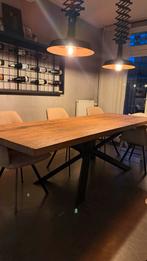 Eikenhouten tafel met metalen kruispoot - als nieuw!, Huis en Inrichting, Tafels | Eettafels, Ophalen, Eikenhout, 200 cm of meer