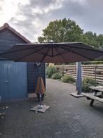 Zeer weinig , nette zweefparacol 3 meter doorsnee, Ophalen, Zo goed als nieuw, Zweefparasol