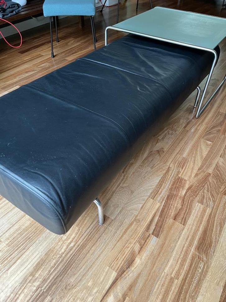 Harvink vintage  leren design hocker bank met bijzettafel, Huis en Inrichting, Fauteuils, Gebruikt, Leer, Metaal, 125 cm of meer